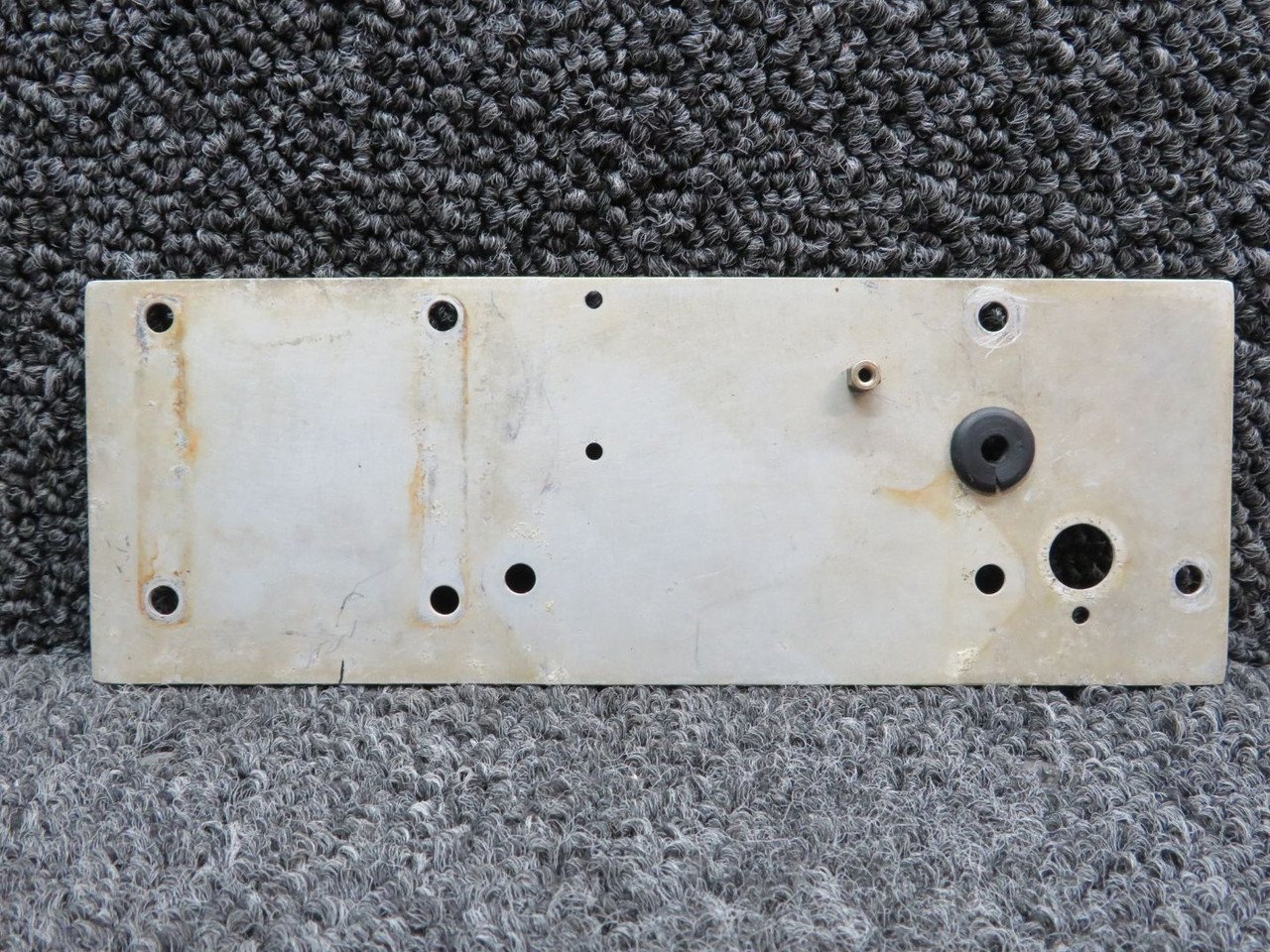 126-13000-03 Bell 206B Battery Module Plate 126-13000-03 Bell 206B Battery Module Plate