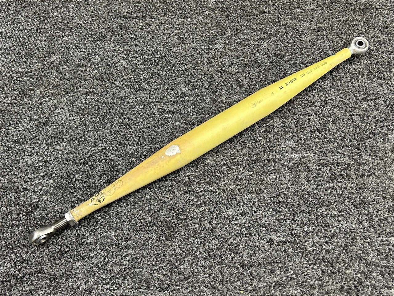 206-001-022-085 (Cast: 206-001-022-85) Bell 206L-1 Anti Torque Control Tube 206-001-022-085 (Cast: 206-001-022-85) Bell 206L-1 Anti Torque Control Tube