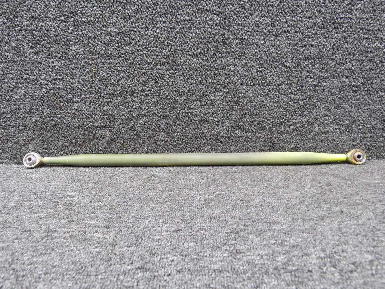 206-001-032-001 (Cast: 206-001-018-10) Bell 206B Anti-Torque Tube Assembly 206-001-032-001 (Cast: 206-001-018-10) Bell 206B Anti-Torque Tube Assembly