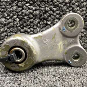 206-001-540-001 (Cast#: 206-001-540-1) Bell 206B Center Servo Actuator Bellcrank