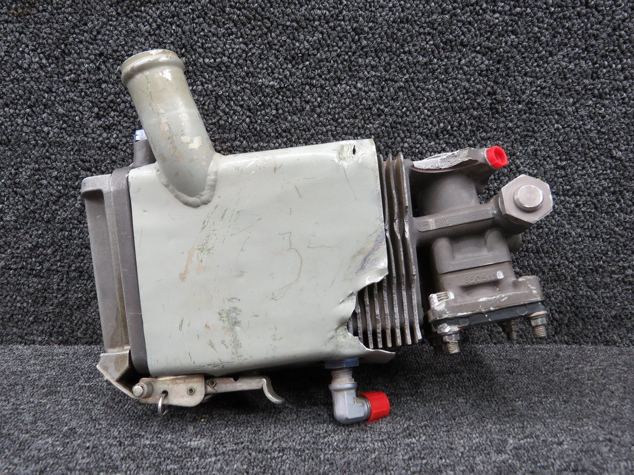 206-076-022-101 Bell 206B Hydraulic Pump Assembly (Core) 206-076-022-101 Bell 206B Hydraulic Pump Assembly (Core)