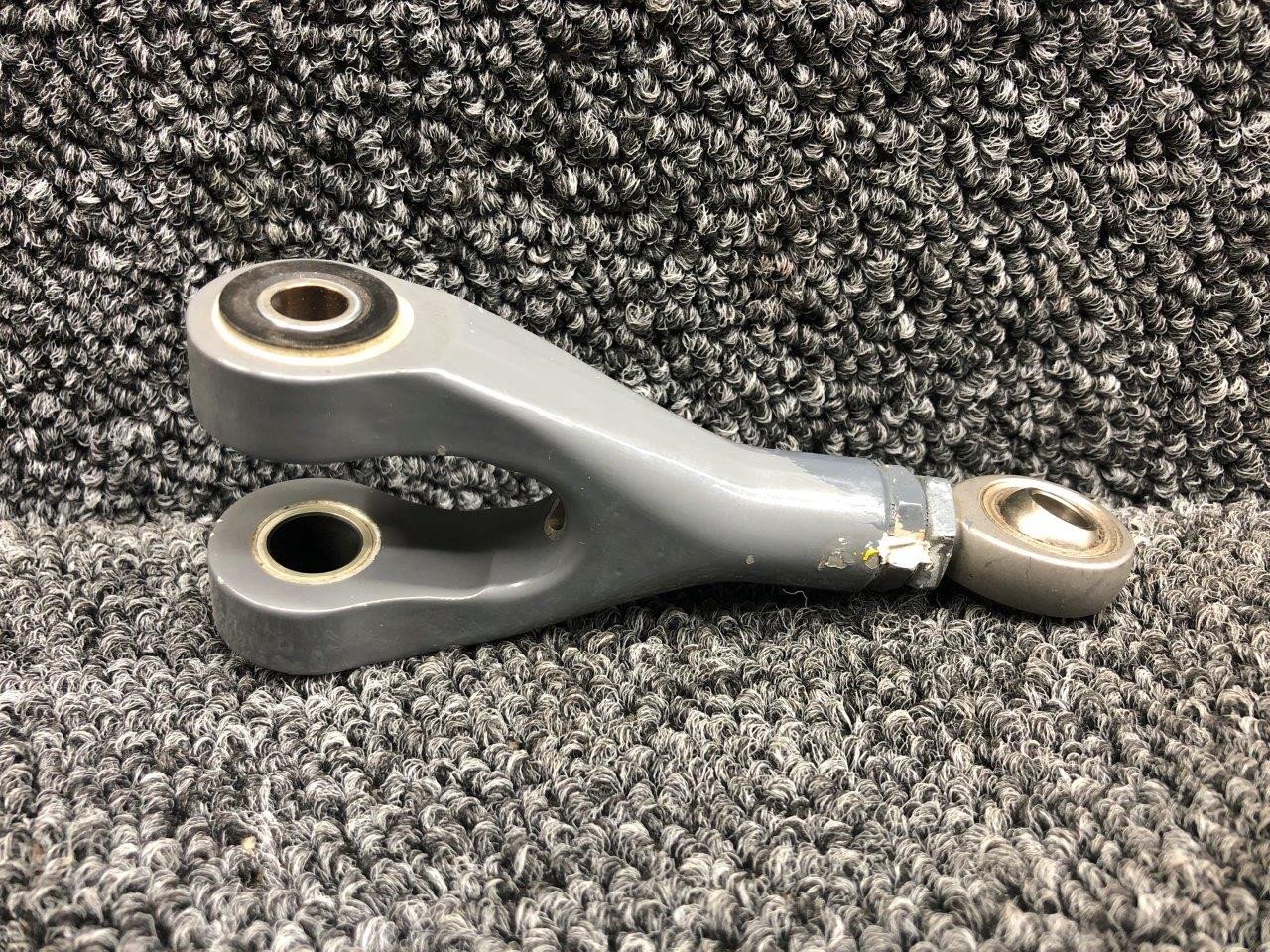 A205-3 Robinson R44 Main Rotor Fork Assembly A205-3 Robinson R44 Main Rotor Fork Assembly
