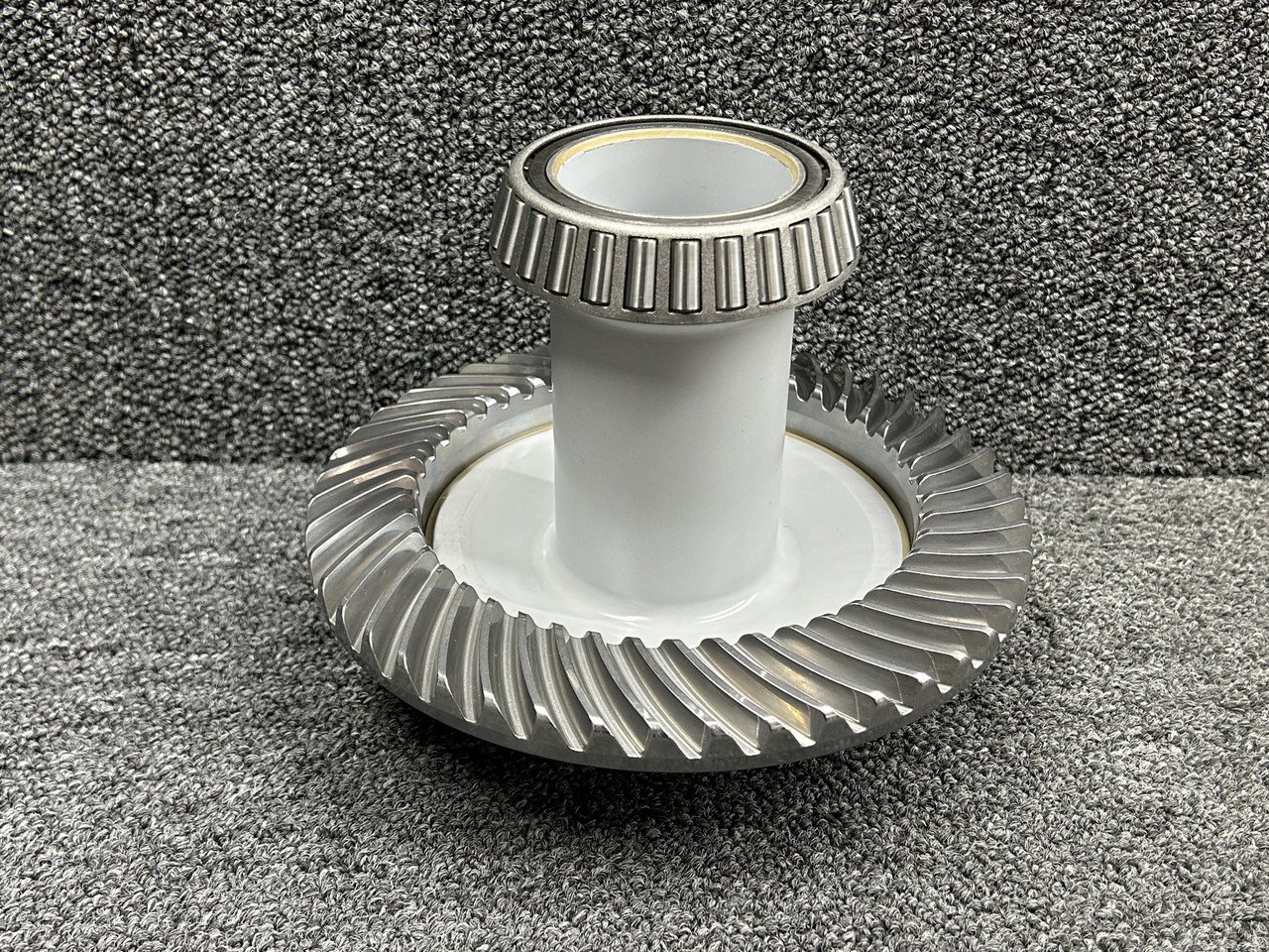 A268-1, A146-2 Robinson R22 Beta Main Rotor Lower Gear Set A268-1, A146-2 Robinson R22 Beta Main Rotor Lower Gear Set