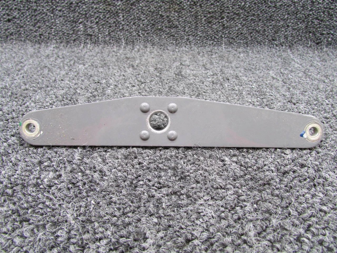 A331-4 Robinson R44 or R44II Tail Rotor Control Bellcrank A331-4 Robinson R44 or R44II Tail Rotor Control Bellcrank