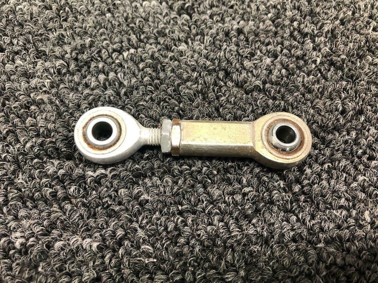 B316-4, A127-4 Robinson R44 Rod Control Aft Support Assembly B316-4, A127-4 Robinson R44 Rod Control Aft Support Assembly