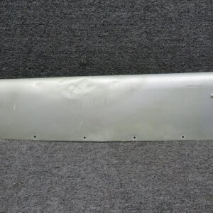 C082-2 Robinson R44II Forward Main Landing Gear Strut Fairing RH (Colored)