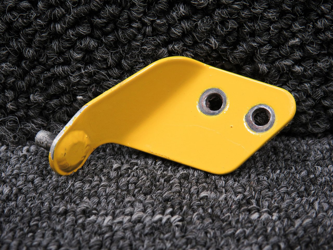 C227-4 Robinson R44 Forward Cabin Door Hinge Upper RH C227-4 Robinson R44 Forward Cabin Door Hinge Upper RH
