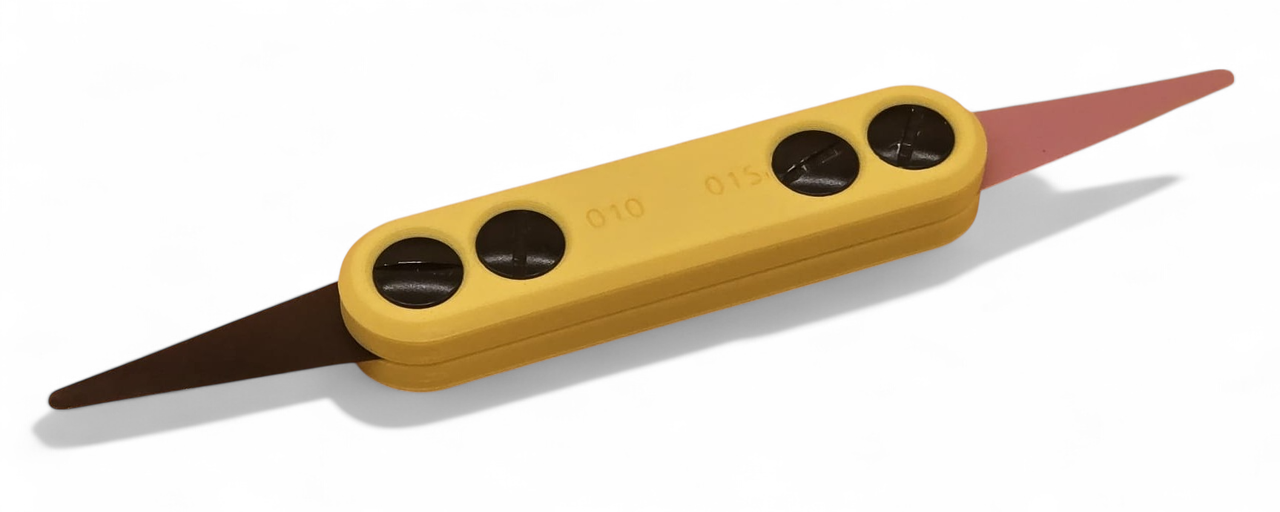 S70/UH-60 Teflon Lined Spherical Bearing Plastic Feeler Gauge S70/UH-60 Teflon Lined Spherical Bearing Plastic Feeler Gauge